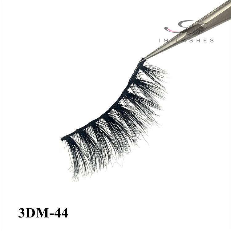 Wholesale fluffy reusable handmade fake lashes for women-V