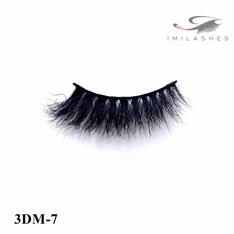 Full natural looking most fashionable style false eyelash wholesale -V