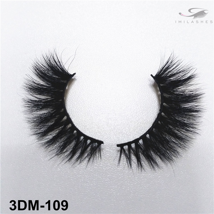 Daily use 3D mink lashes wholesale-V 