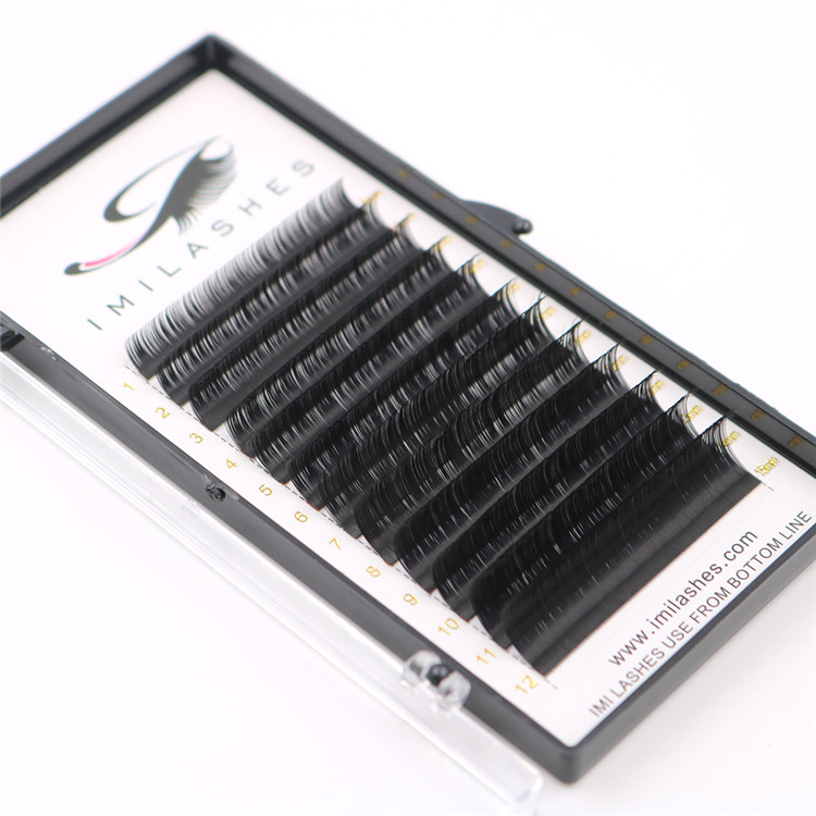 eyelash-russian-volume305796.jpg eyelash-russian-volume.JPG