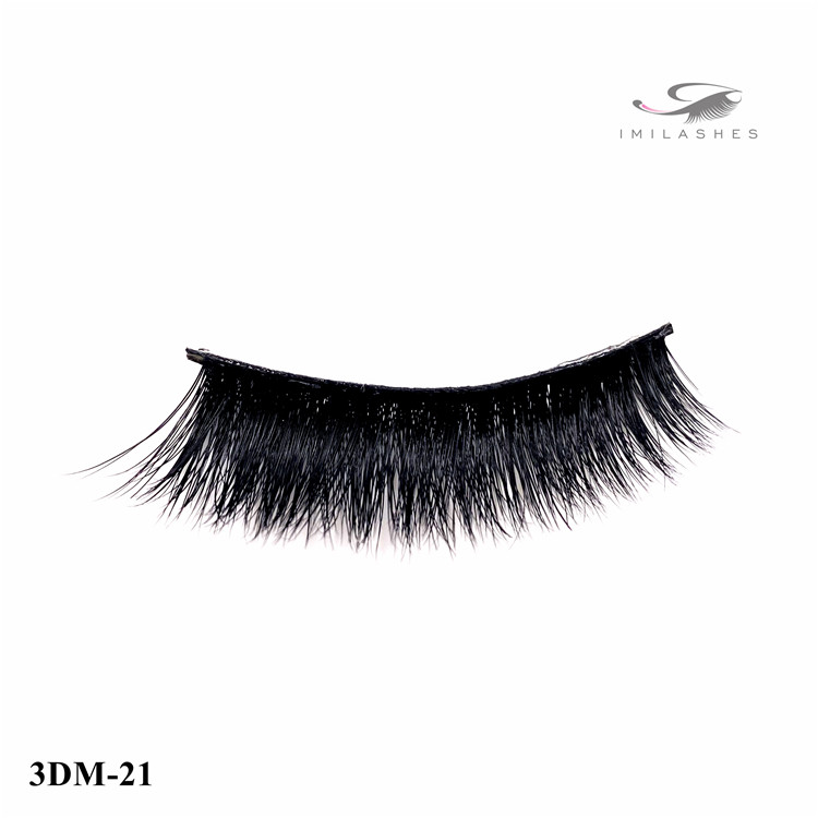 real-lashes-manufacturer.jpg