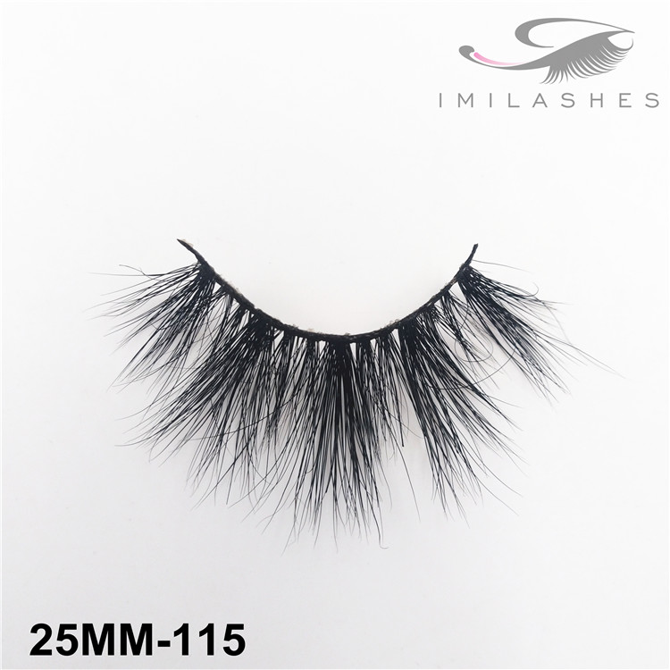 ardell-lashes-wispies.jpg