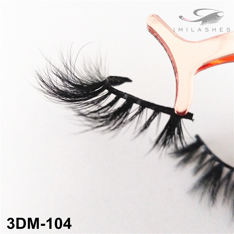 mink-eyelash-glue.jpg