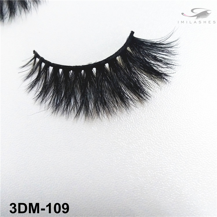 Daily use 3D mink lashes wholesale-V 